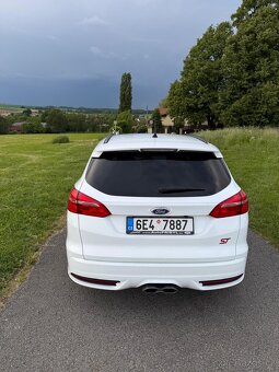 Ford Focus ST 2.0 TDCI 136 kW RECARO - 8