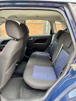 FORD FIESTA 1,3i  POUZE 75xxx KM TOP STAV KLIMA - 8