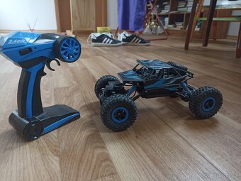 Hračky na dálkové ovládání - 8