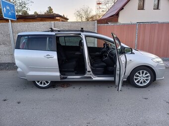 Naftová Mazda 5....7místné - 8