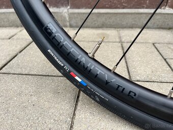 TREK Checkpoint AL 3 - 8
