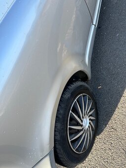 Toyota Yaris - 8