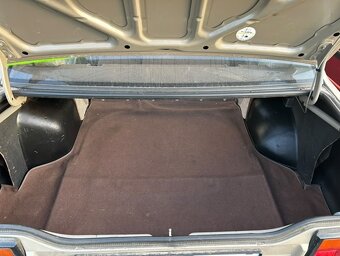 Mitsubishi Lancer 1988 - 8