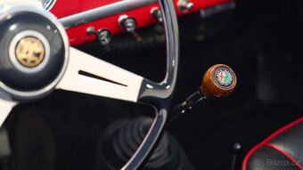 Alfa Romeo Giulia Spider 1600 - 8