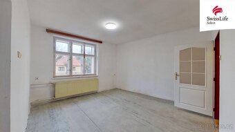 Prodej rodinného domu 174 m2 nám.Sv.Trojice, Choltice - 8