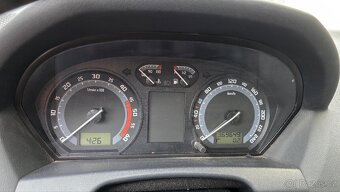 Škoda fabia 1.4 tdi rok 2007 - 8