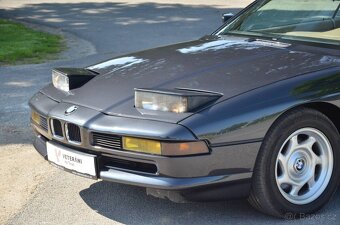 BMW 850i - 8