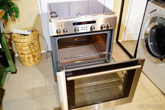 Siemens nerezový vestavný sporák HE654511, vyjížděcí dveře - 8