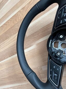 Zkoseny volant audi - 8