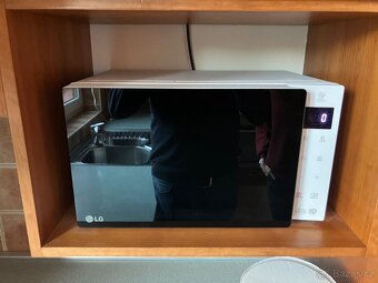 Kuchyne + spotřebiče - 8