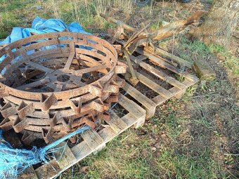 Fréza PF 62-8111 r. 1960 - 8