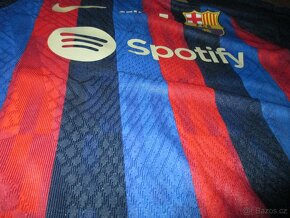 Futbalový dres FC Barcelona 2022/23 sempr3 Piqué - 8