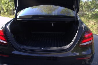 Mercedes-Benz E200 - 8