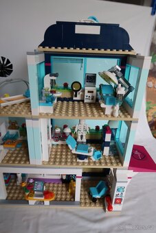 LEGO® Friends 41318 Nemocnice v Heartlake - 8