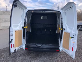 Ford transit custom 6míst L2H1 r.v. 2019 96kw klima - 8