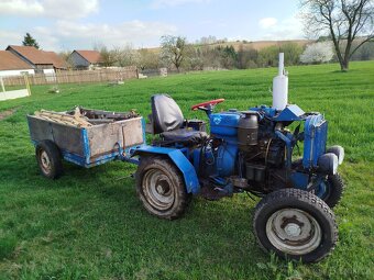 Malotraktor s příslušenstvím - 8