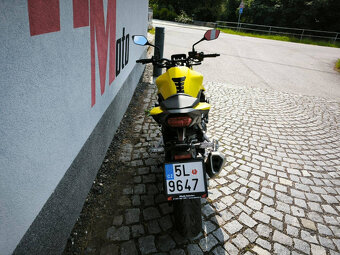 Honda CB 750 A Hornet - 8