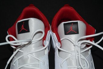 Kožené tenisky zn. Nike Jordan Max Aura 5 vel. 45 a 45,5 - 8