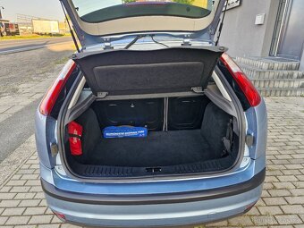 Ford Focus II 1.6TDCI 66kW m.2007 nové rozvody olej fi - 8