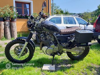 Suzuki XF 650 Freewind - 8