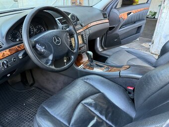 Mercedes-Benz E270cdi 130kw - 8