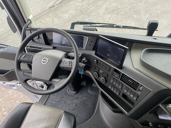 Volvo FH460 6x2 Low Deck - tahač návěsů Pusher - 8