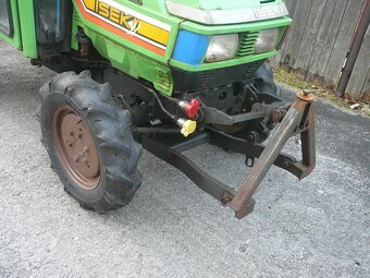 malotraktor Iseki 3015 AHL 4x4 - 8