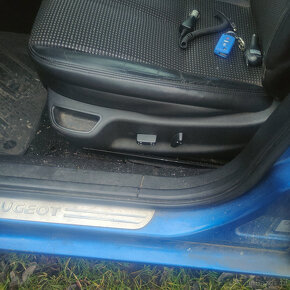 Peugeot 407 - 8