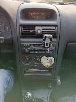opel ASTRA G hatchback 1.6/16V - 8