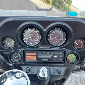 Harley Davidson Electra Glide - 8