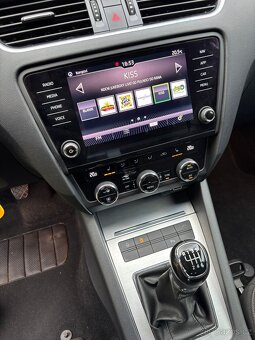 ŠKODA OCTAVIA 3 FL COMBI 1.5 TSI 2018 NAVI, TAŽNÉ, 1. MAJ., - 8
