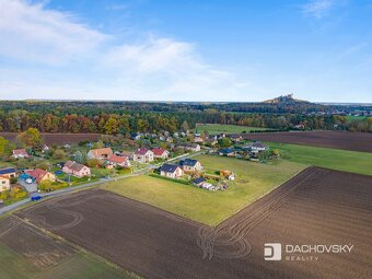 Prodej stavebního pozemku 5910 m² - 8