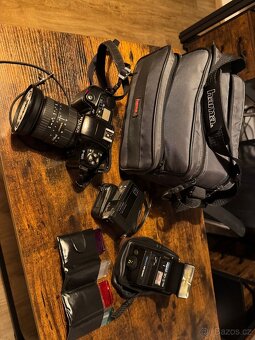 Nikon F-601 + Sigma 28–200mm D,blesky,brašna,spoušť - 8