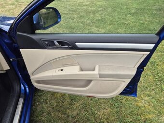 Prodám Škoda Superb 2.0 TDI 125 kW - Elegance 4x4 - 8