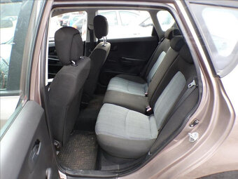 Kia Cee´d 1,4 i16V KLIMATIZACE - 8