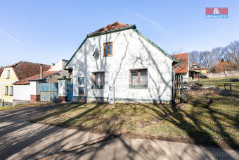 Prodej rodinného domu 3+1, 1636 m2, Krasavce - Přeštice - 8
