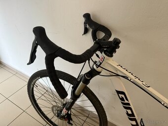 Gravel bike + hybrid - odpružená vidlice - 8