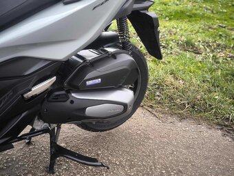 Honda Forza 125cm r.v 2022 - 8