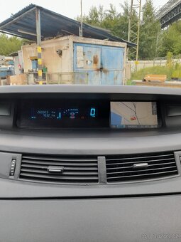 RENAULT ESPACE IV DIESEL 2DCI PANORAMA R.V.11.2010 - 8
