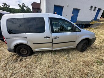 Vw Caddy 2.0 cng nájezd 156000 rok 2006 - 8