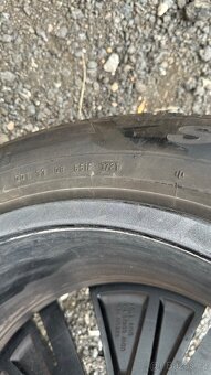 Enyaq / Elroq zimní sada dvojrozměrné 235/55 255/50 R19 - 8
