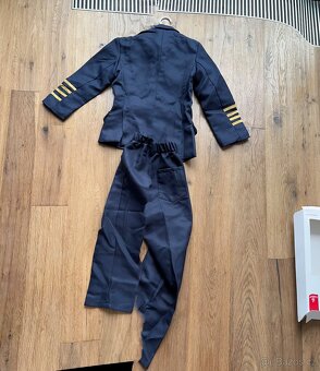Originální dětská uniforma pro pilota Emirates - 8