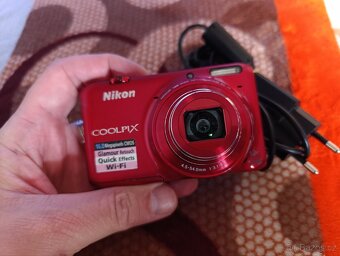 Fotoaparát Nikon Coolpix S6500 Red - 8