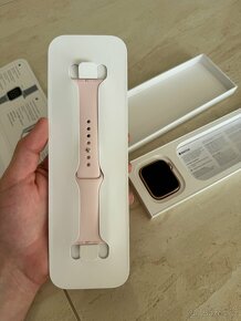 Apple watch series 9, 45mm pink light - použité - 8