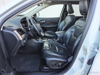 JEEP CHEROKEE 2.2MJET147KW 2016 -OVERLAND EDICE FULL VÝBAVA- - 8