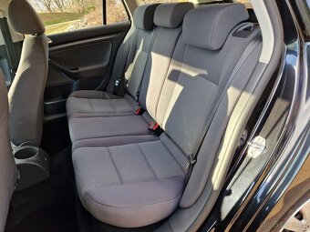 VW Golf 5 Variant 1,6 MPI 75 KW, tažné zař. - 8