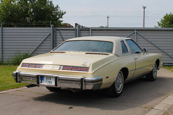 1974 Buick Riviera 455 V8 - vynikající originální stav - 8