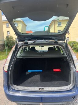 Ford Focus - 8