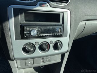 Prodám Ford Focus r.v. 2005, 1.6i 74kw - 8