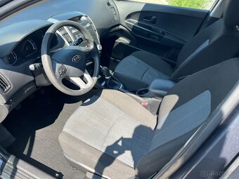 Kia Cee´d 1.4 CVVT 80KW, Servisní kniha - 8